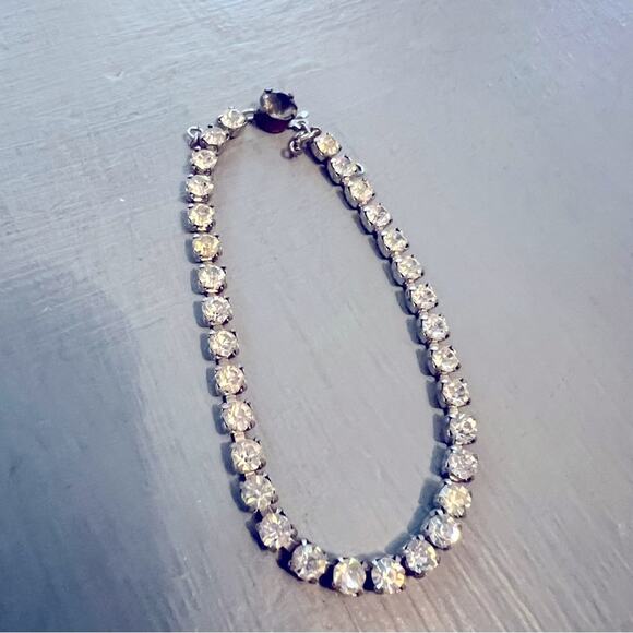 Vintage Rhinestone Tennis Bracelet - Picture 2 of 6